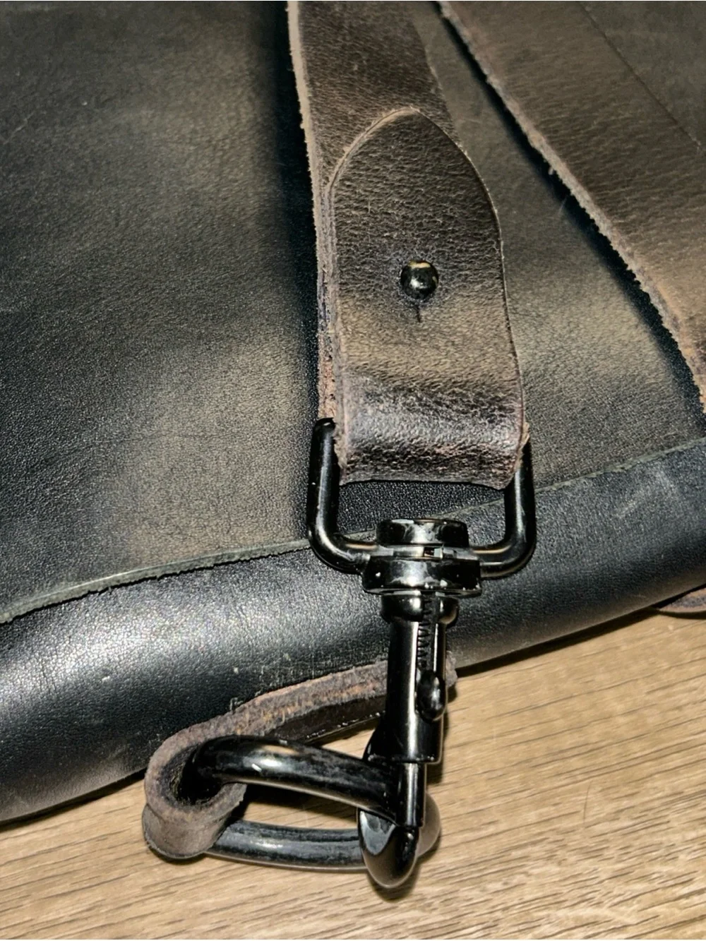 Allsaints Messenger Storm Bag Black Distressed Leather Laptop Organizer Pockets